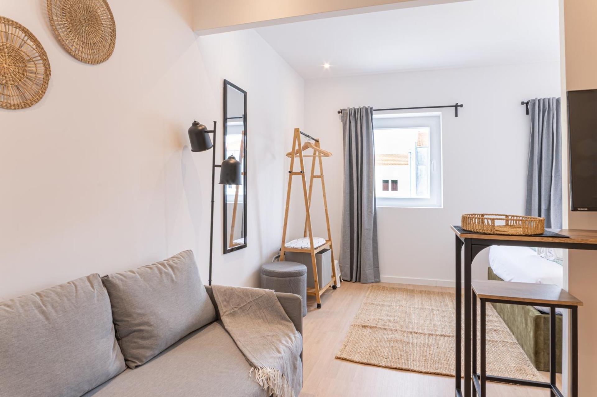 Campolide Charming Studios & Apartments