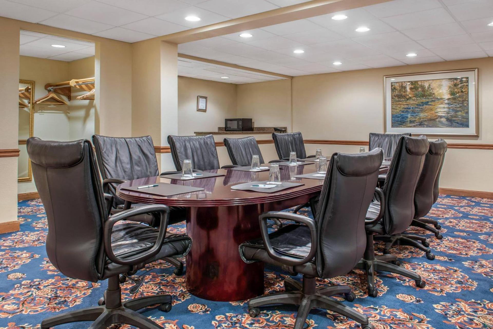 Meeting/conference room