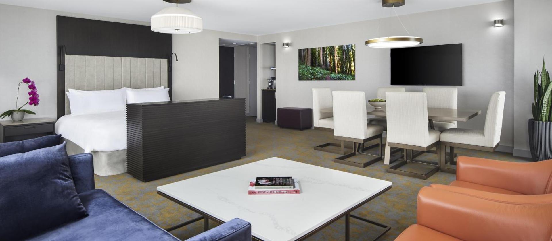 Photo of the whole room