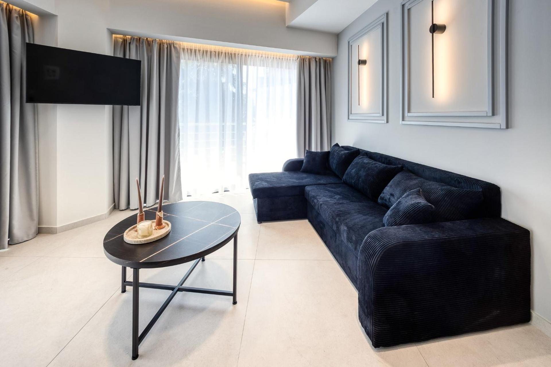 World Luxury Suites Trikala