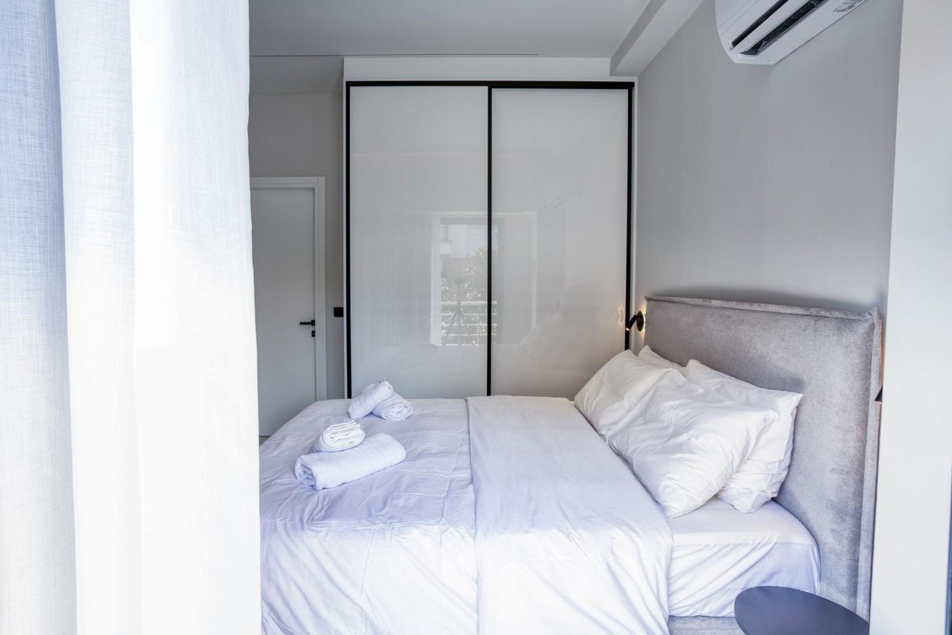 World Luxury Suites Trikala