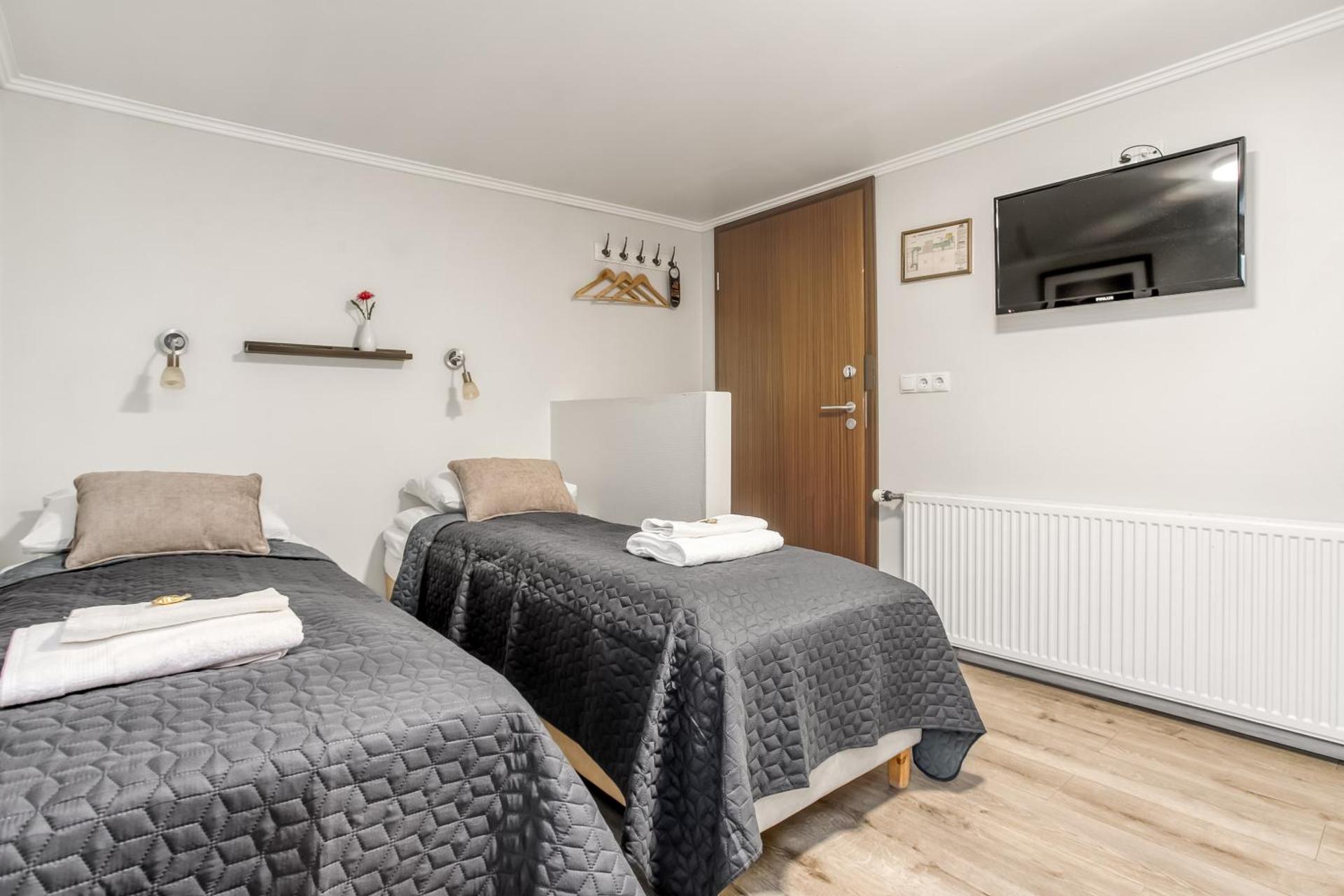 Flyers Airport Hotel