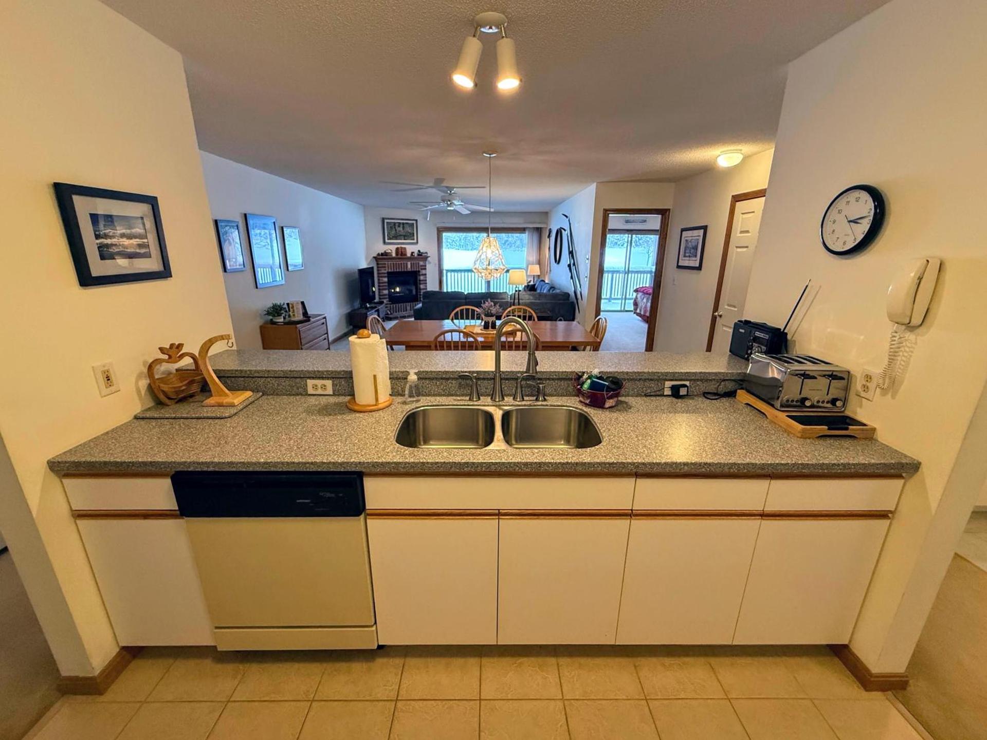 S27 Family style Bretton Woods condo - close to Mt Washington hotel in Cog