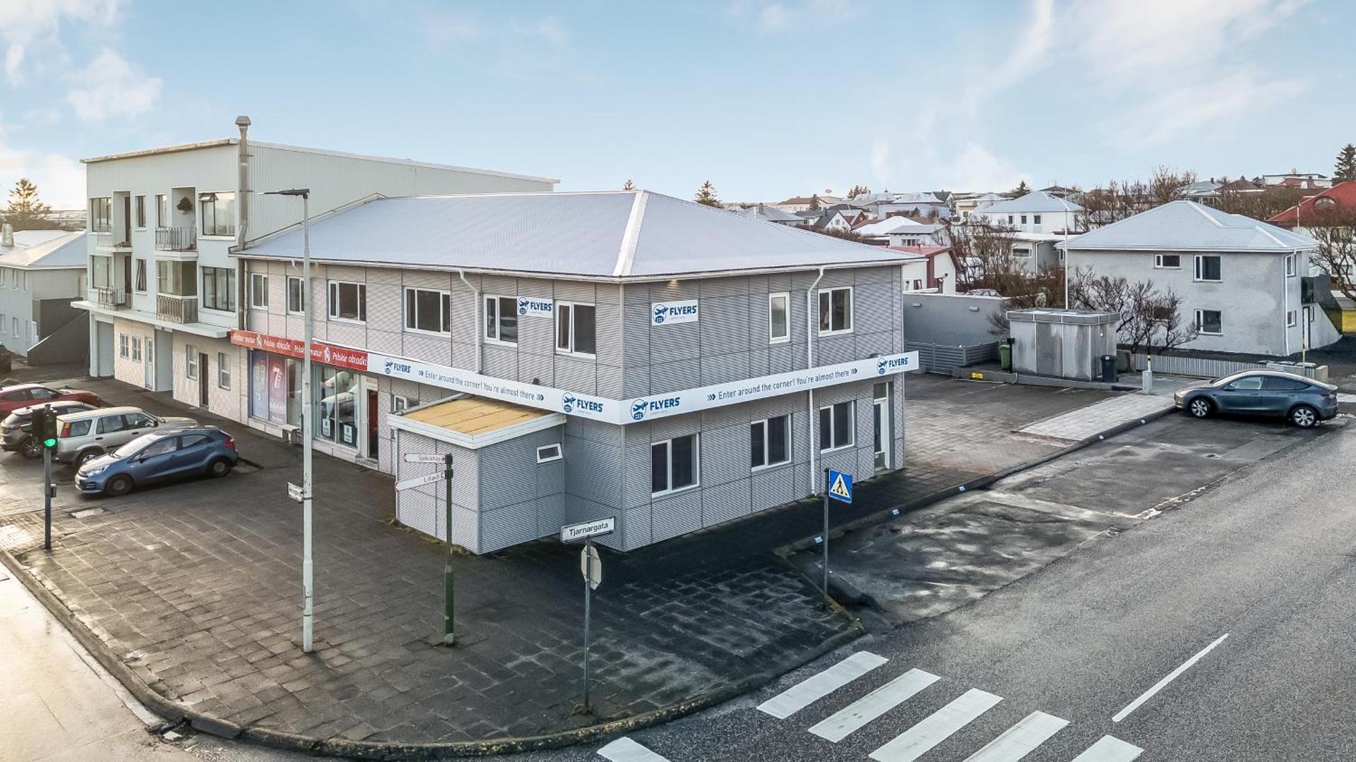 Flyers Airport Hotel