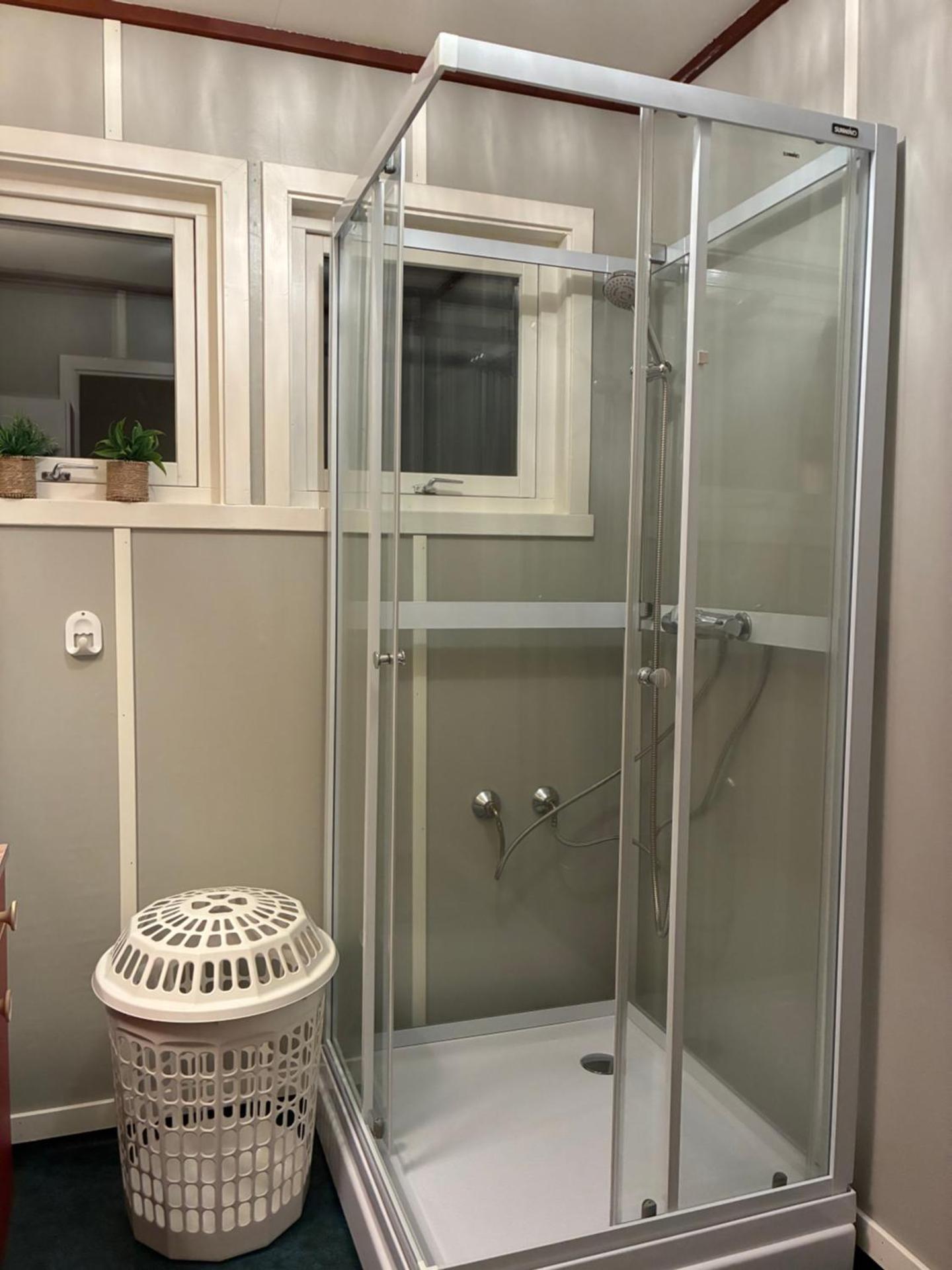 House by the sea, Ballstad Lofoten