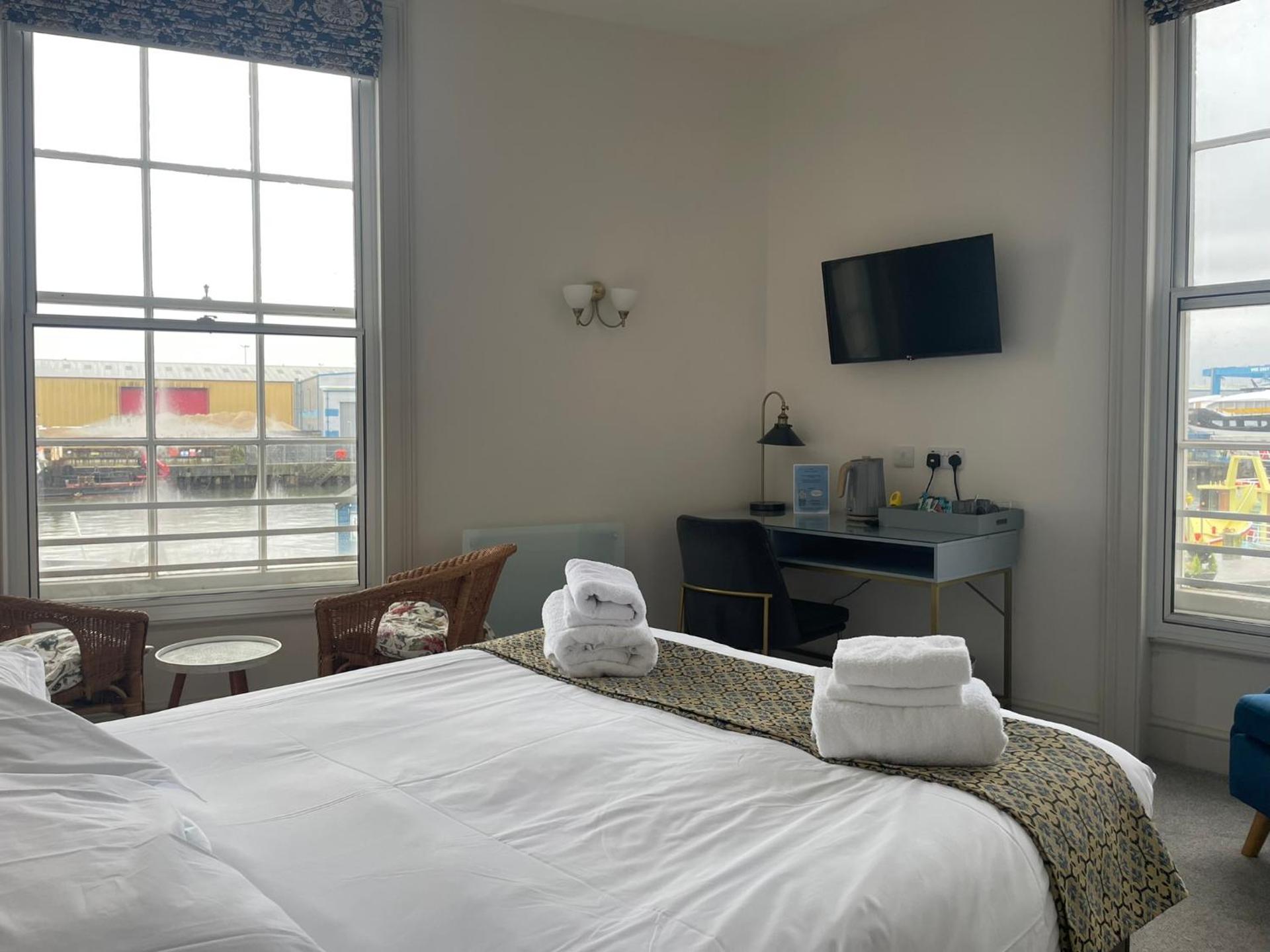 The Old Custom House