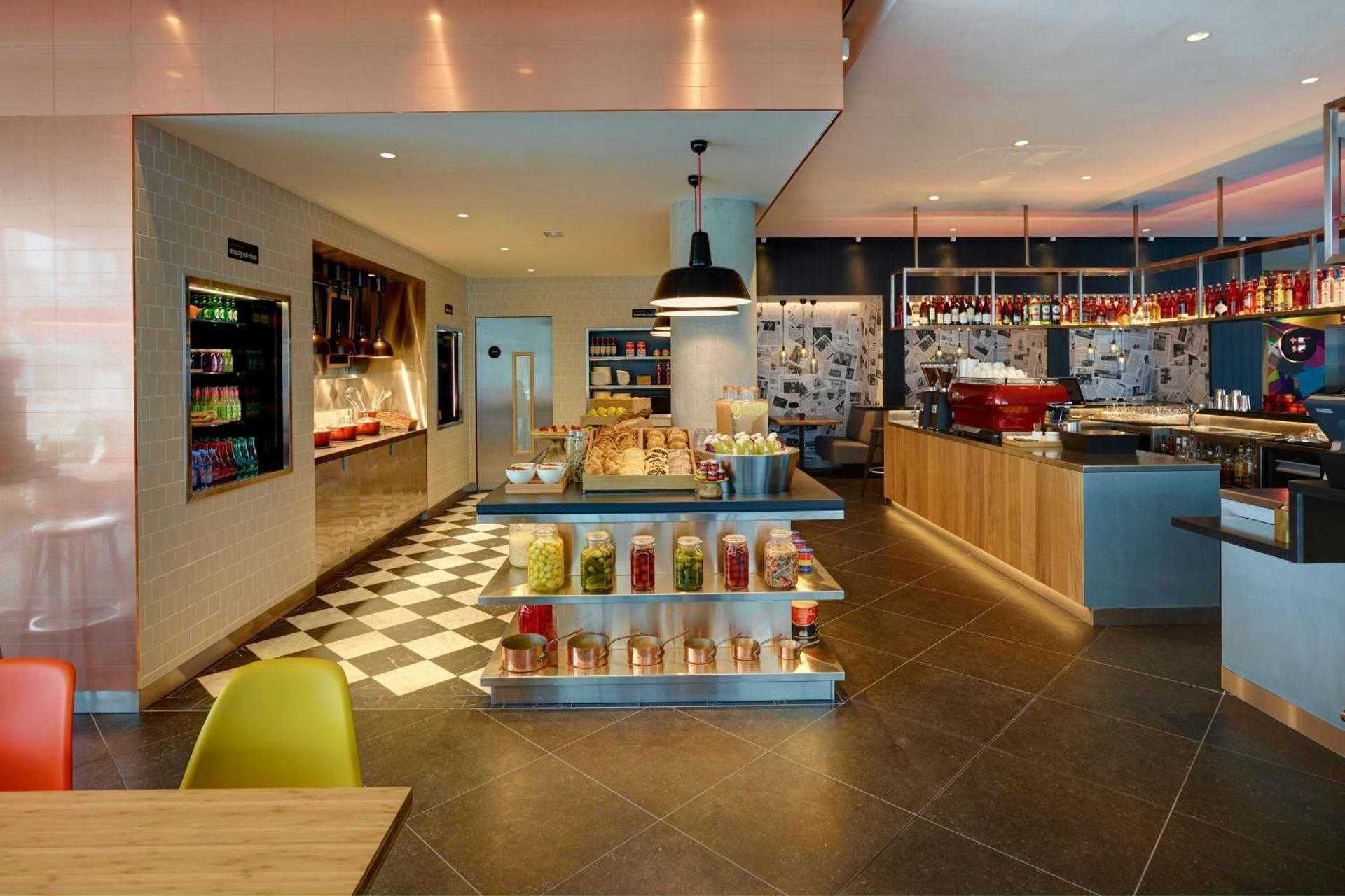 Restaurant/places to eat