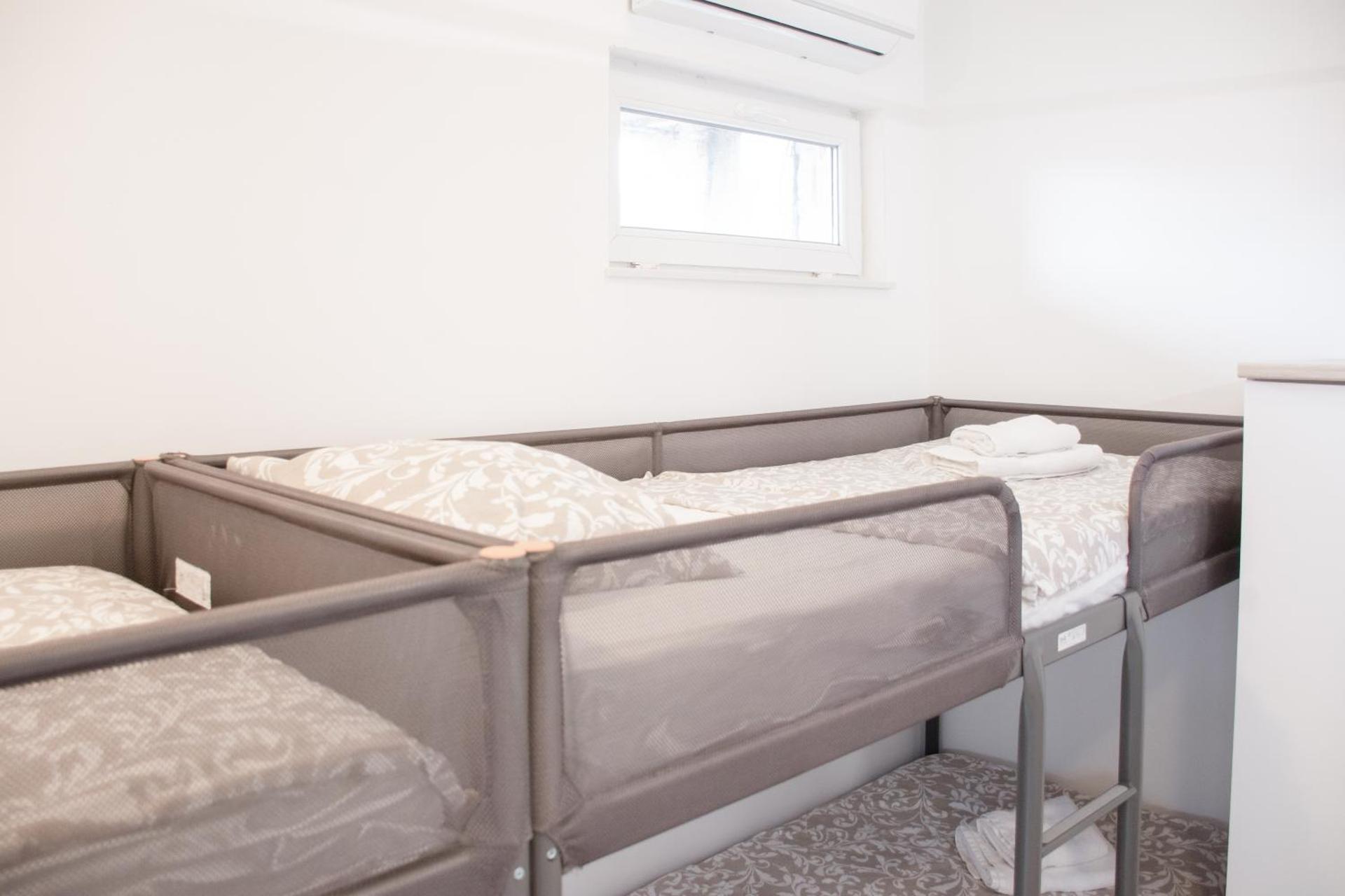 Spacious Central Sesvete Pad