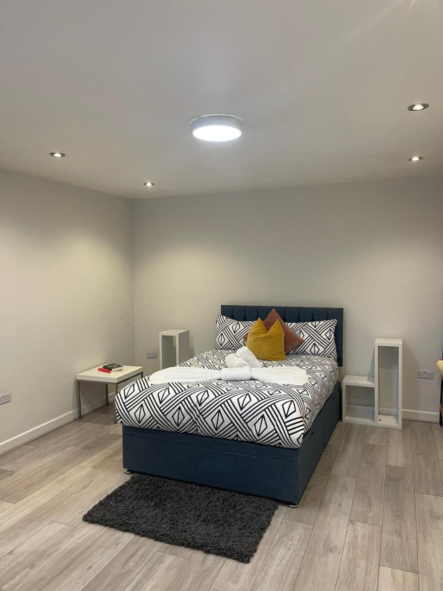 Modern Kensington Apartment 5 min to Piccadilly