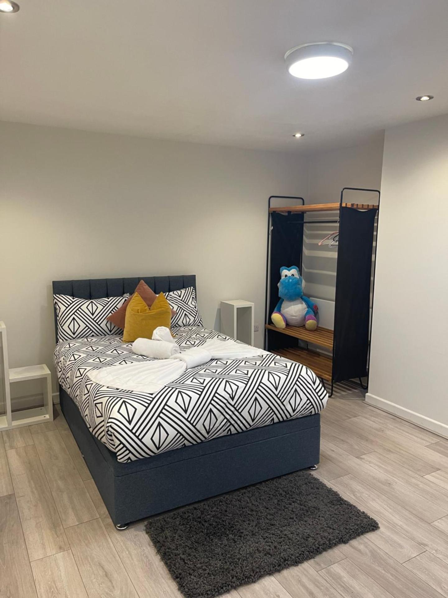 Modern Kensington Apartment 5 min to Piccadilly