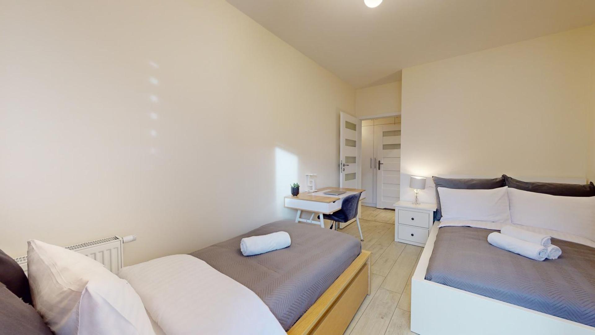 Rodzinny Apartament z 2 osobnymi sypialniami blisko Rynku