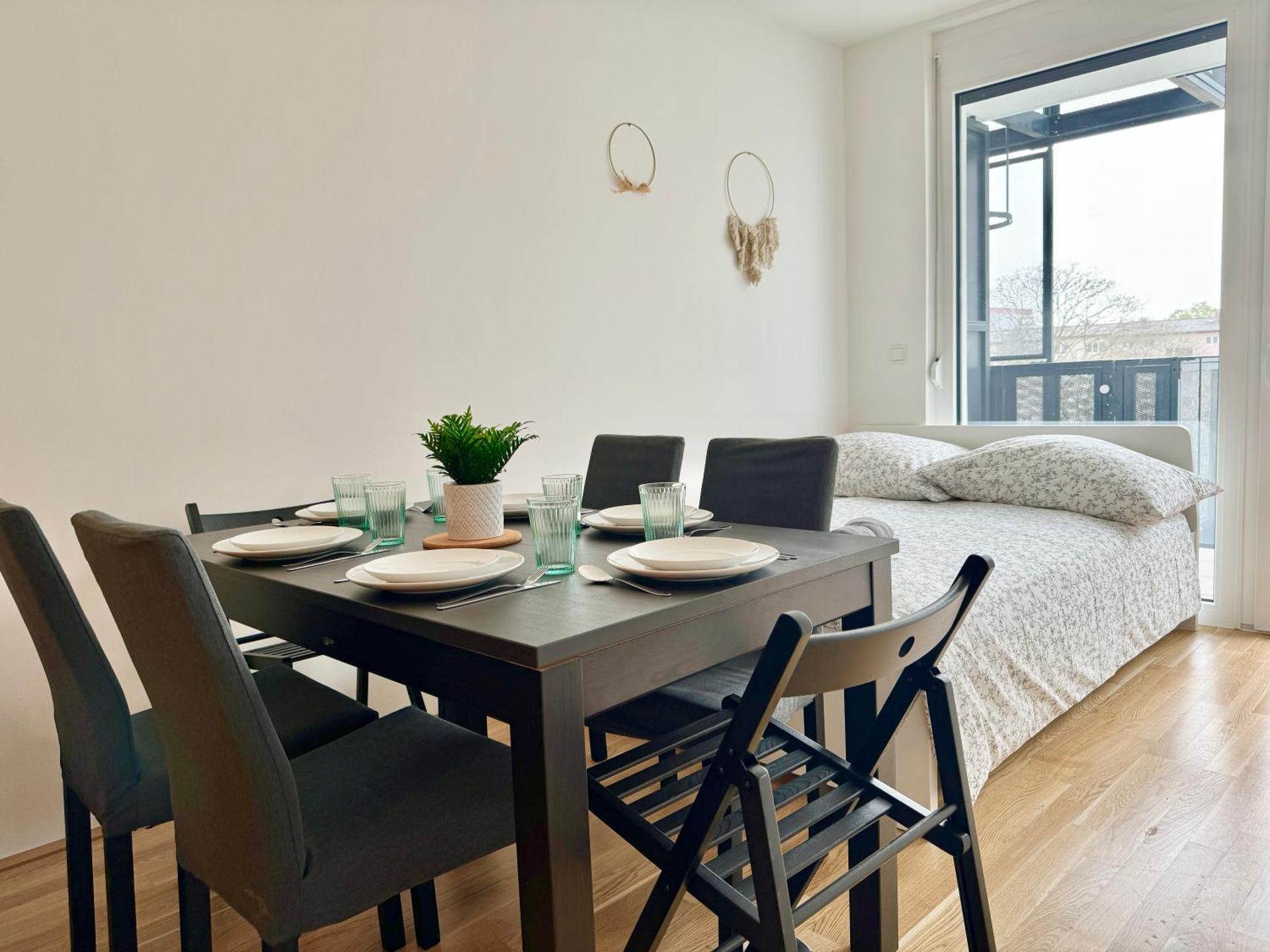 Brand New Danube Apartment with Balcony and Free Parking