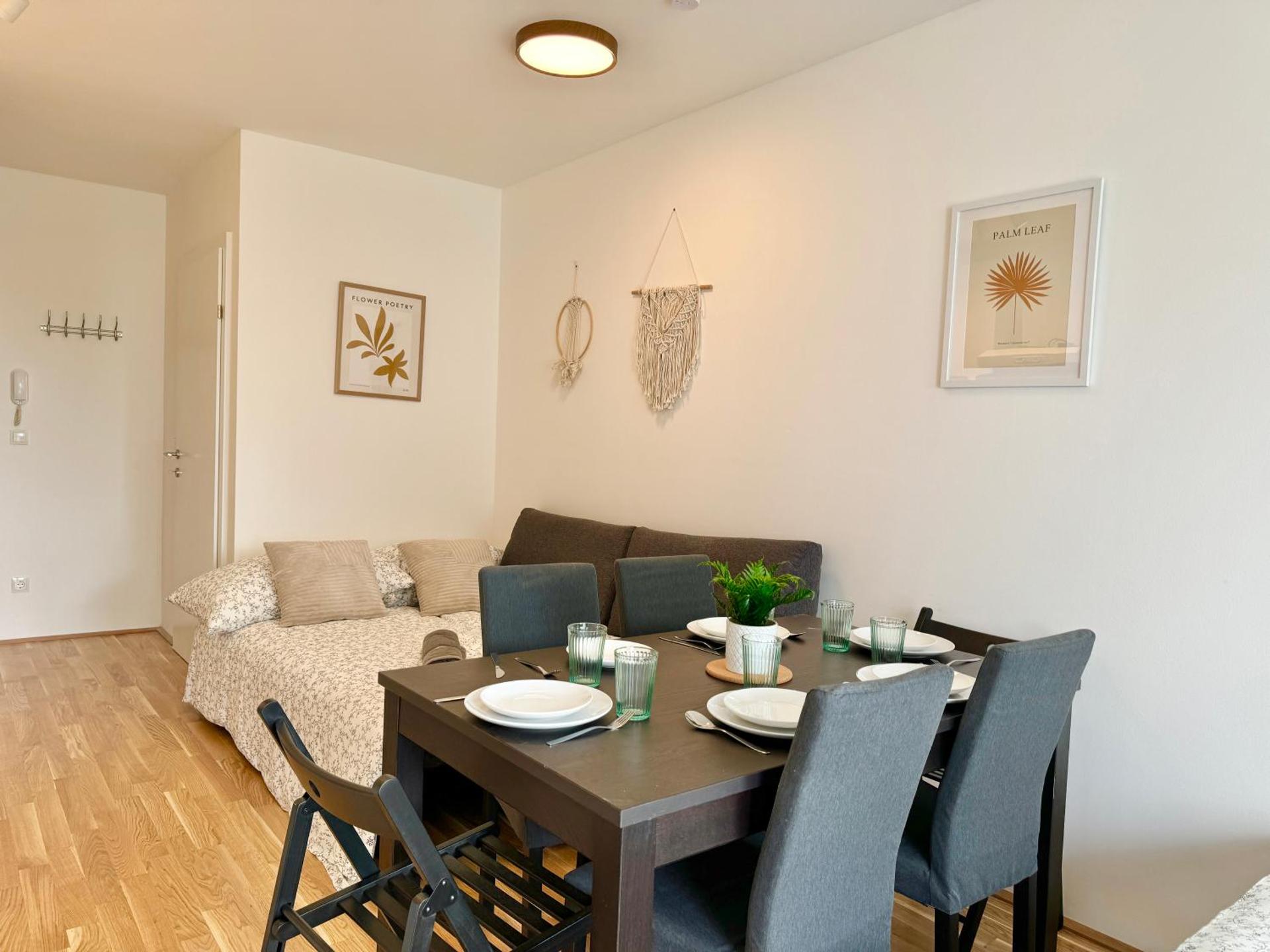 Brand New Danube Apartment with Balcony and Free Parking