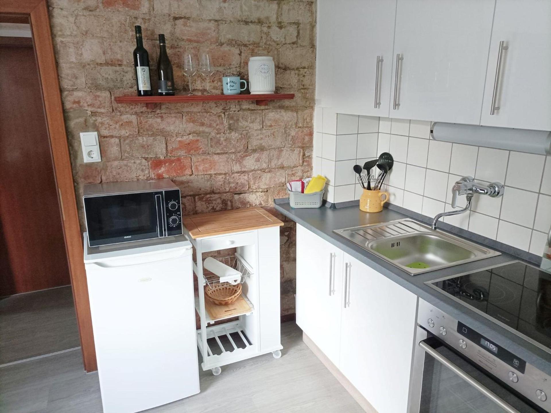 Poppenga - Feha Wallperle