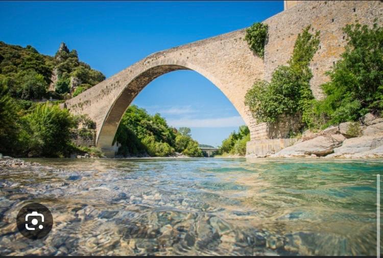 Les Lauriers Duplex centre ville avec jardin