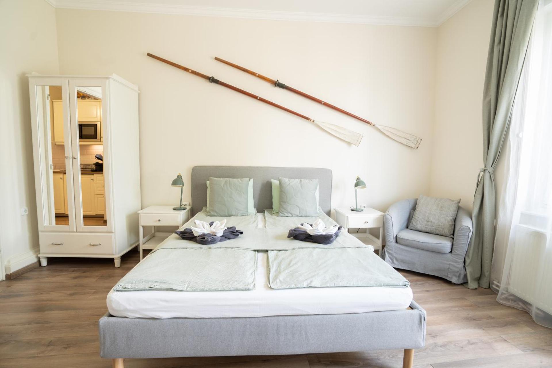 Vintage Panoramic Apartment