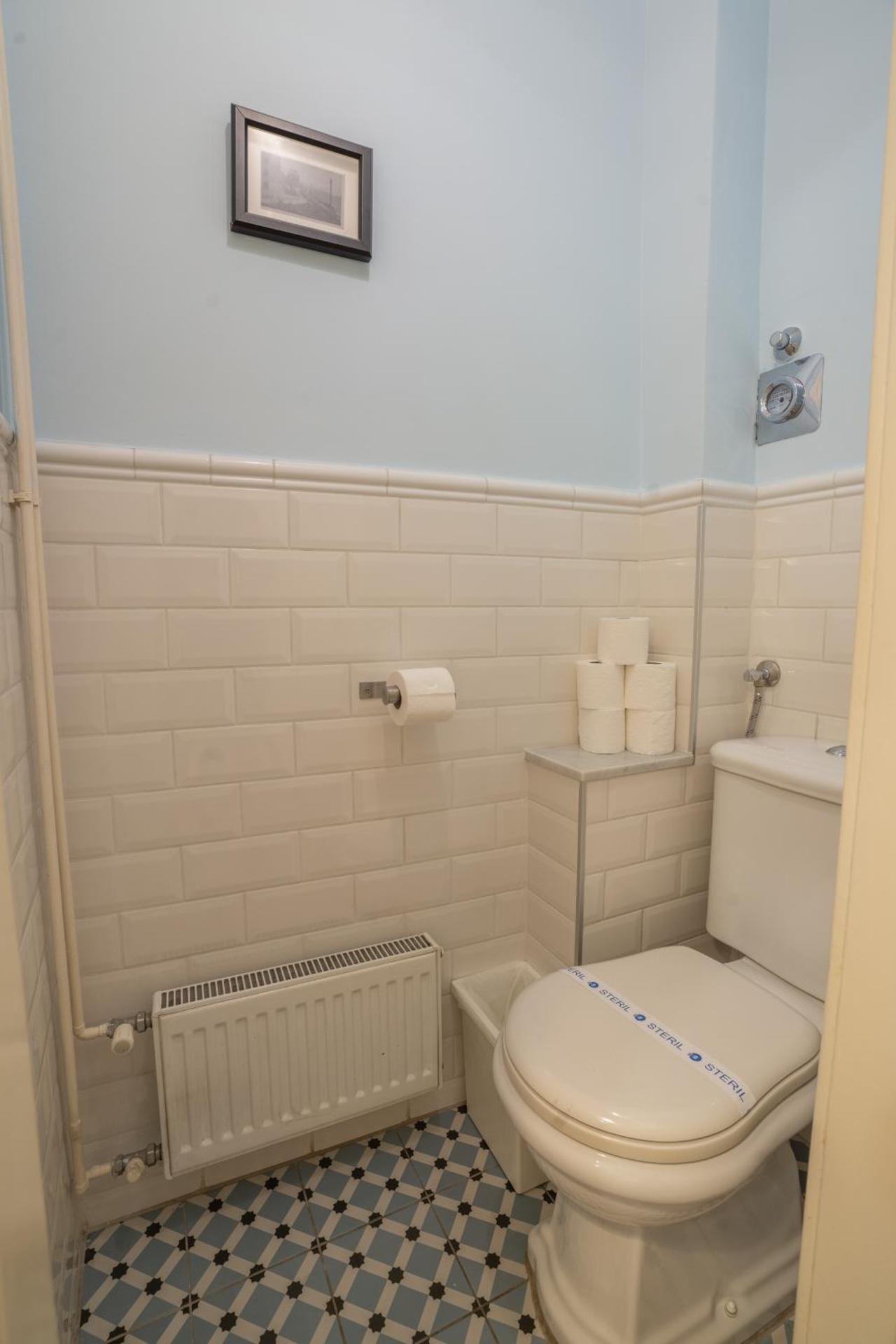 Vintage Panoramic Apartment