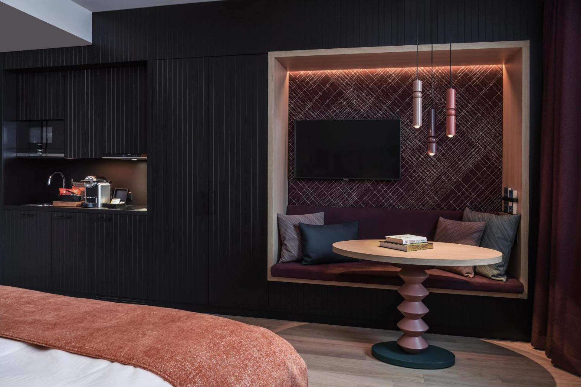 Photo of the whole room