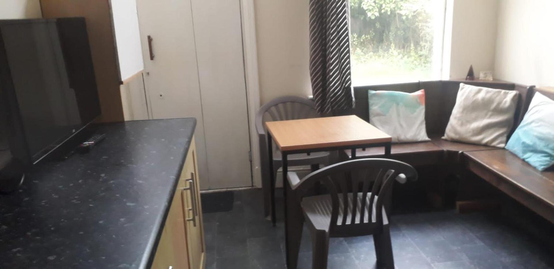 Bird Song Guest House Old Trafford