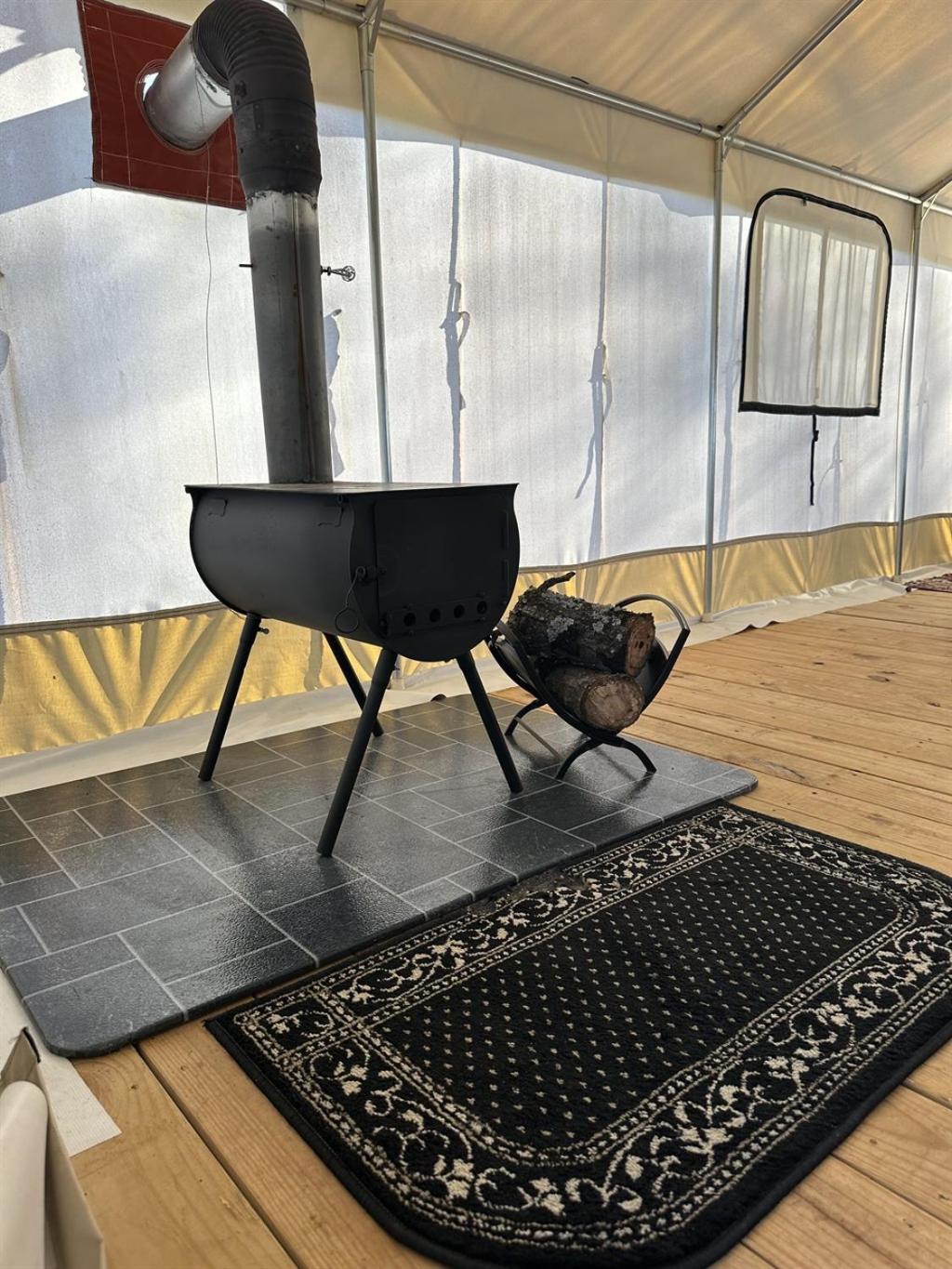 A Tranquil Outdoor Escape with Roaring River