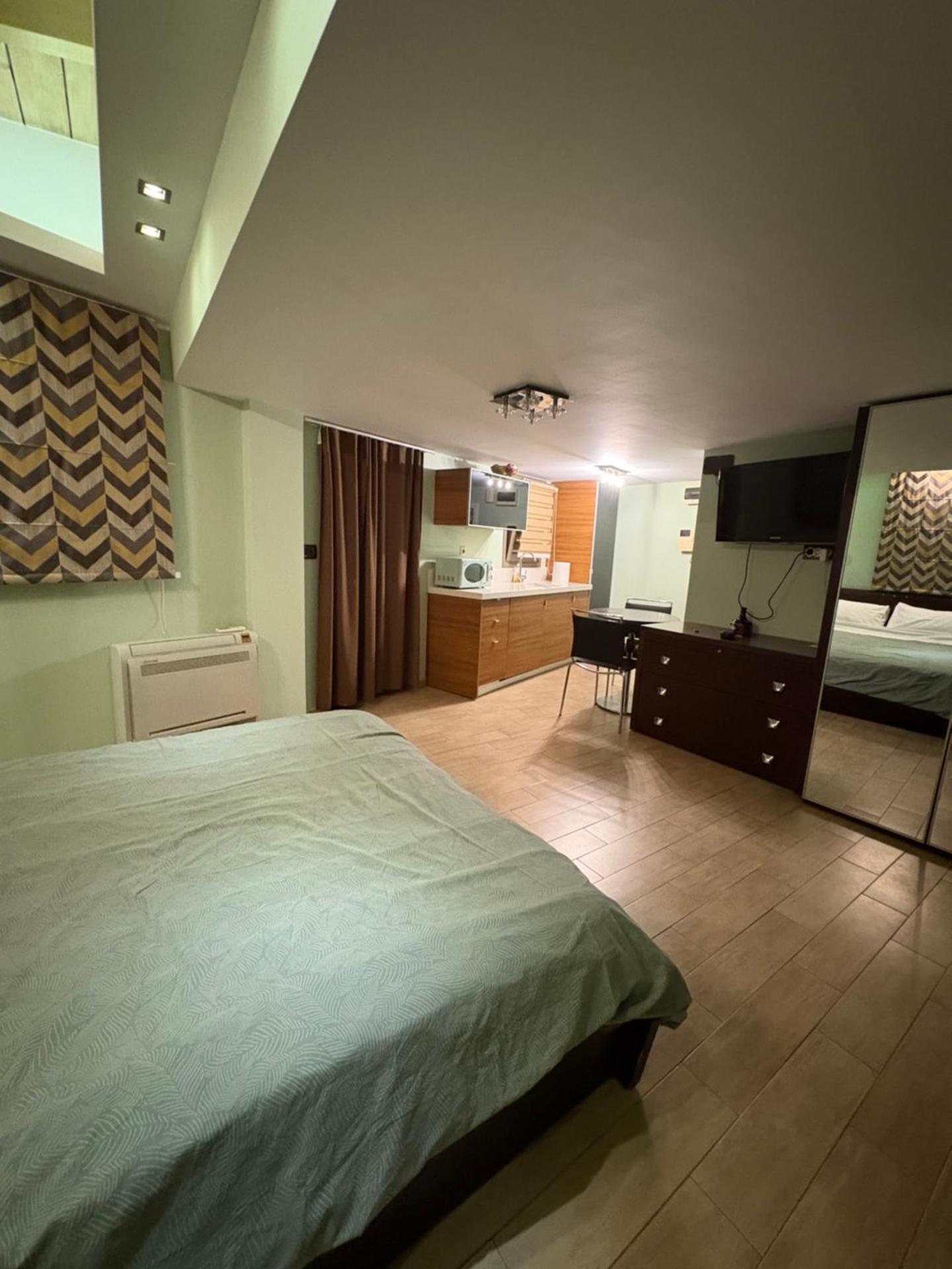 Uplift Hideaway Jacuzzi