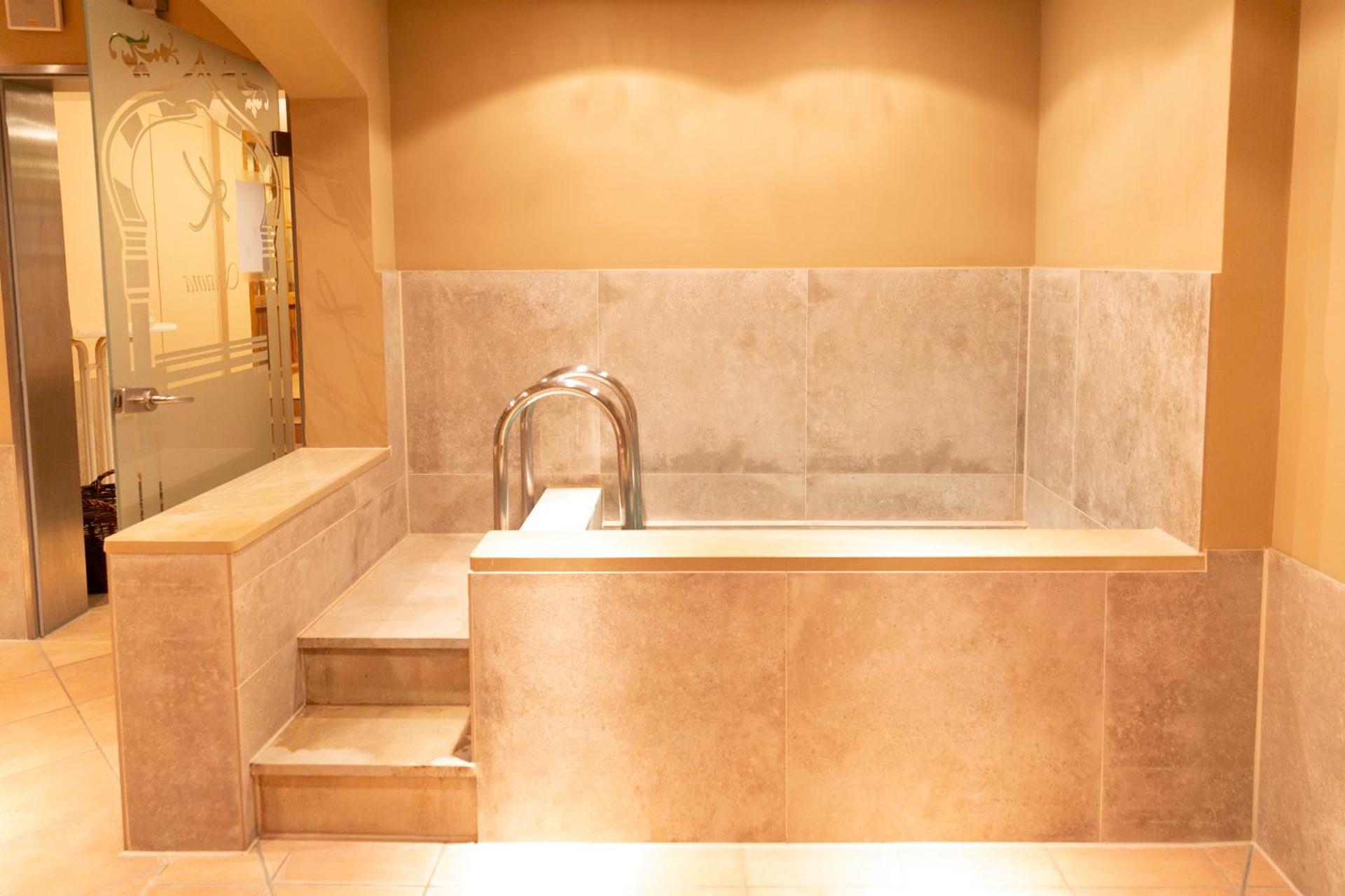 Spa and wellness centre/facilities