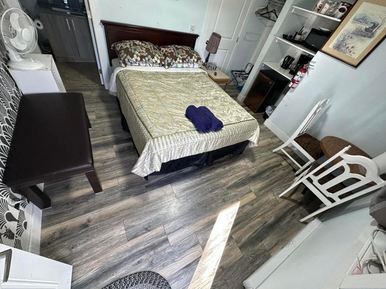 Deluxe Double Room with Bath