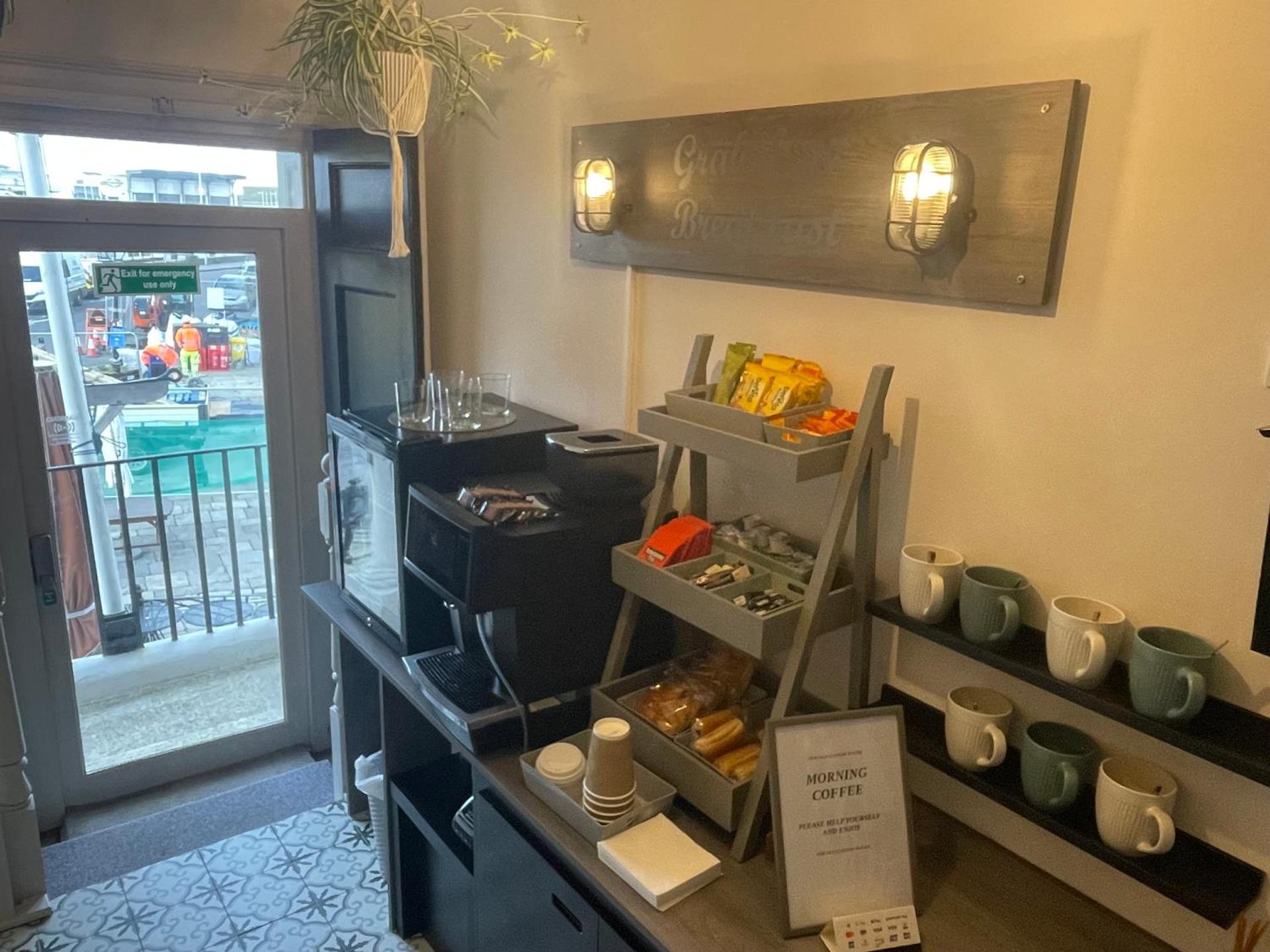 The Old Custom House