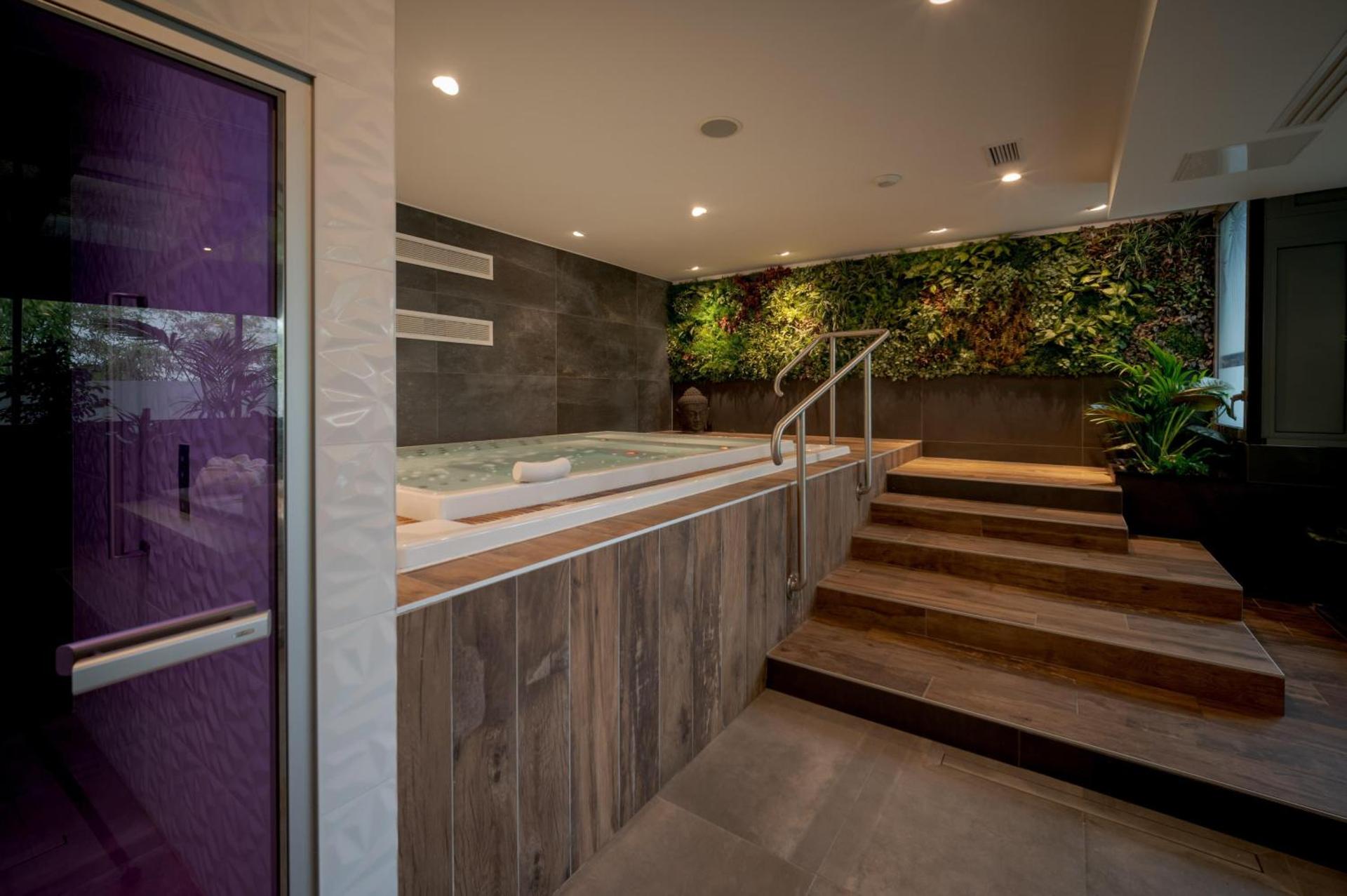 Spa and wellness centre/facilities