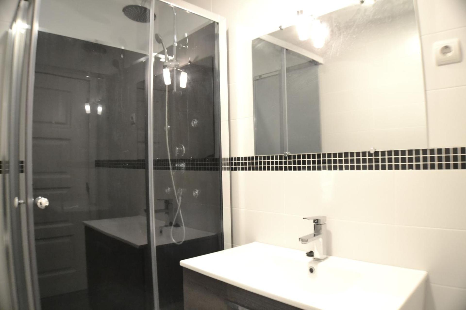 Maison La Douane - Comprends nettoyage professionnel et le linge