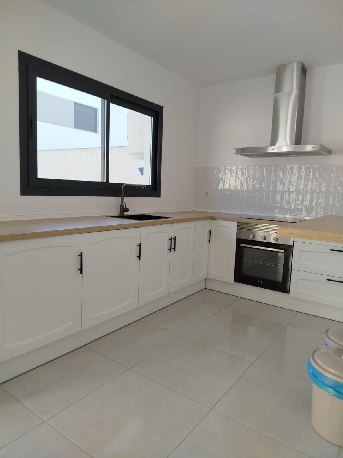 APARTAMENTO TURISTICO EN LEBRIJA