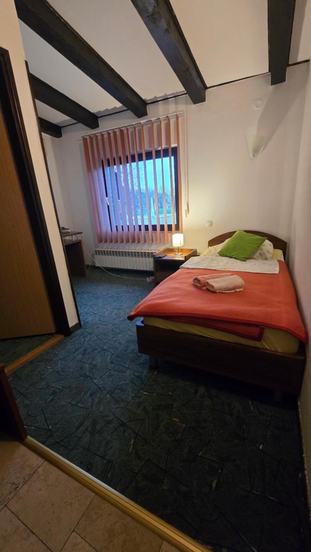 Šulentić sobe i restoran