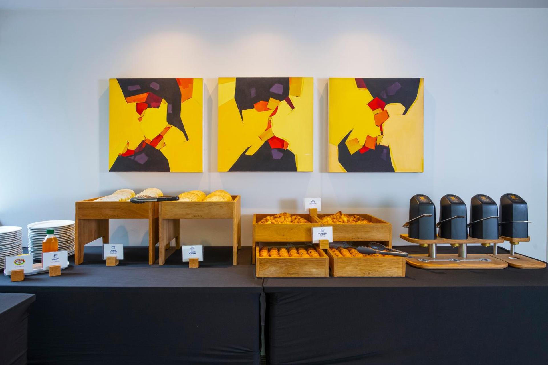 Meeting/conference room