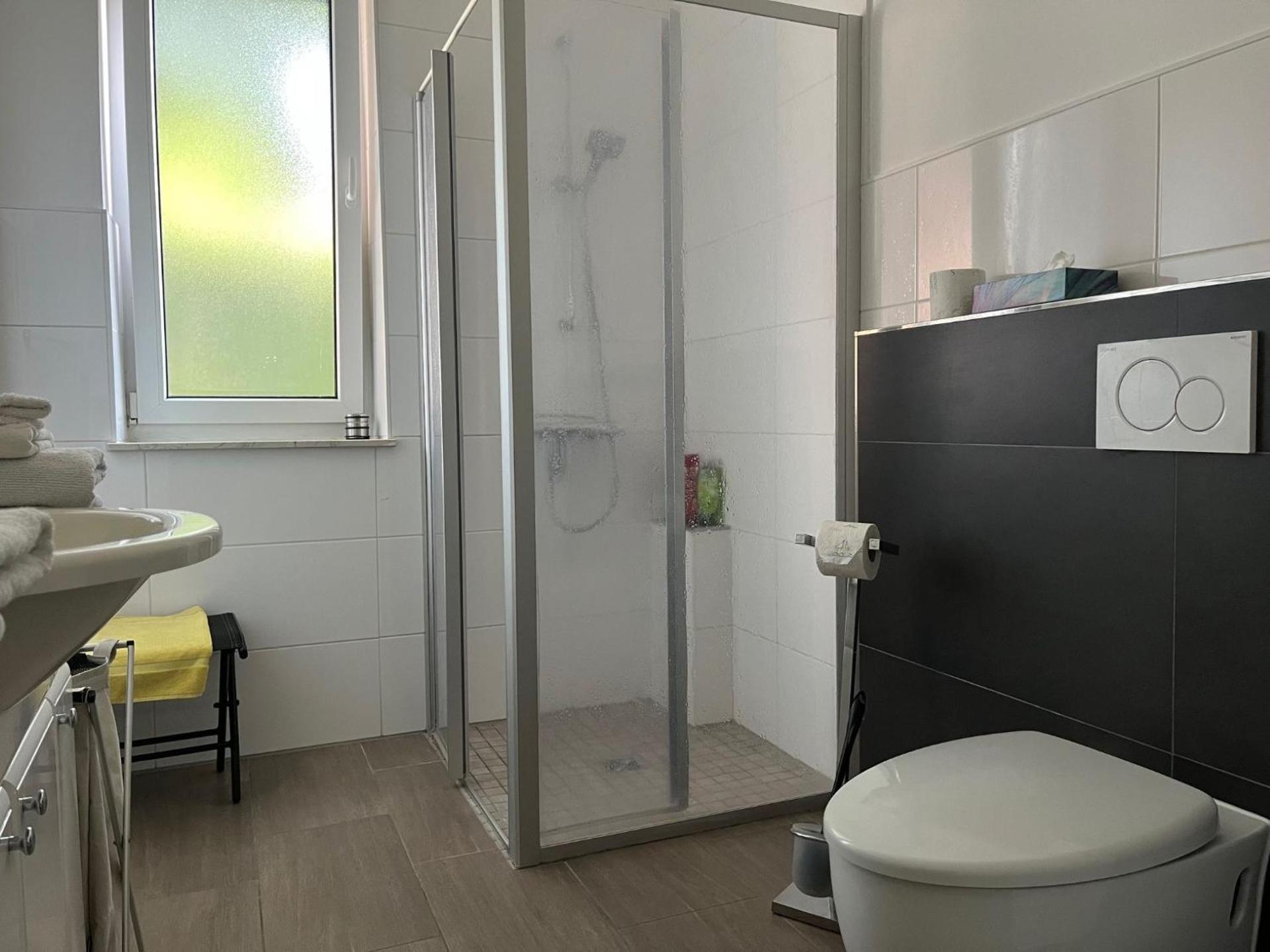 Ferienwohnung Haltepunkt, 25667