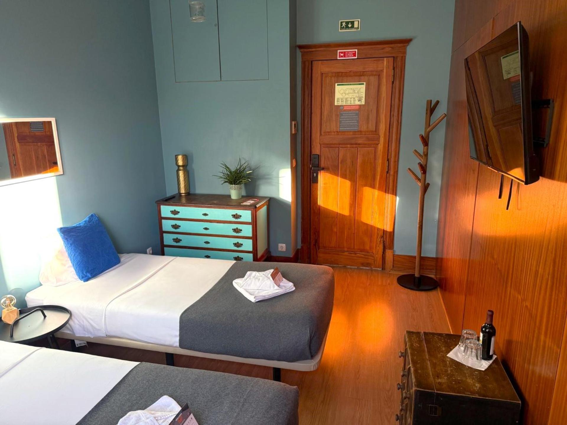 Twin Room with Shared Bathroom