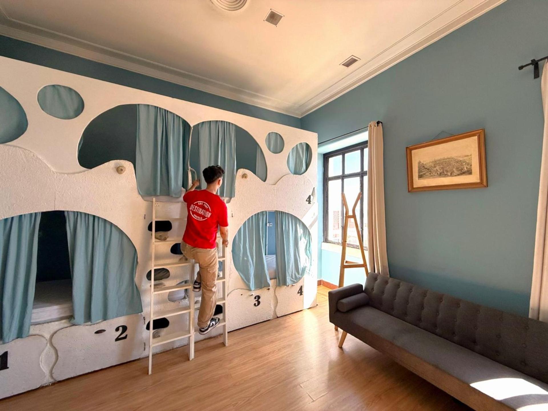Bunk Bed in 10-Bed Mixed Dormitory Room