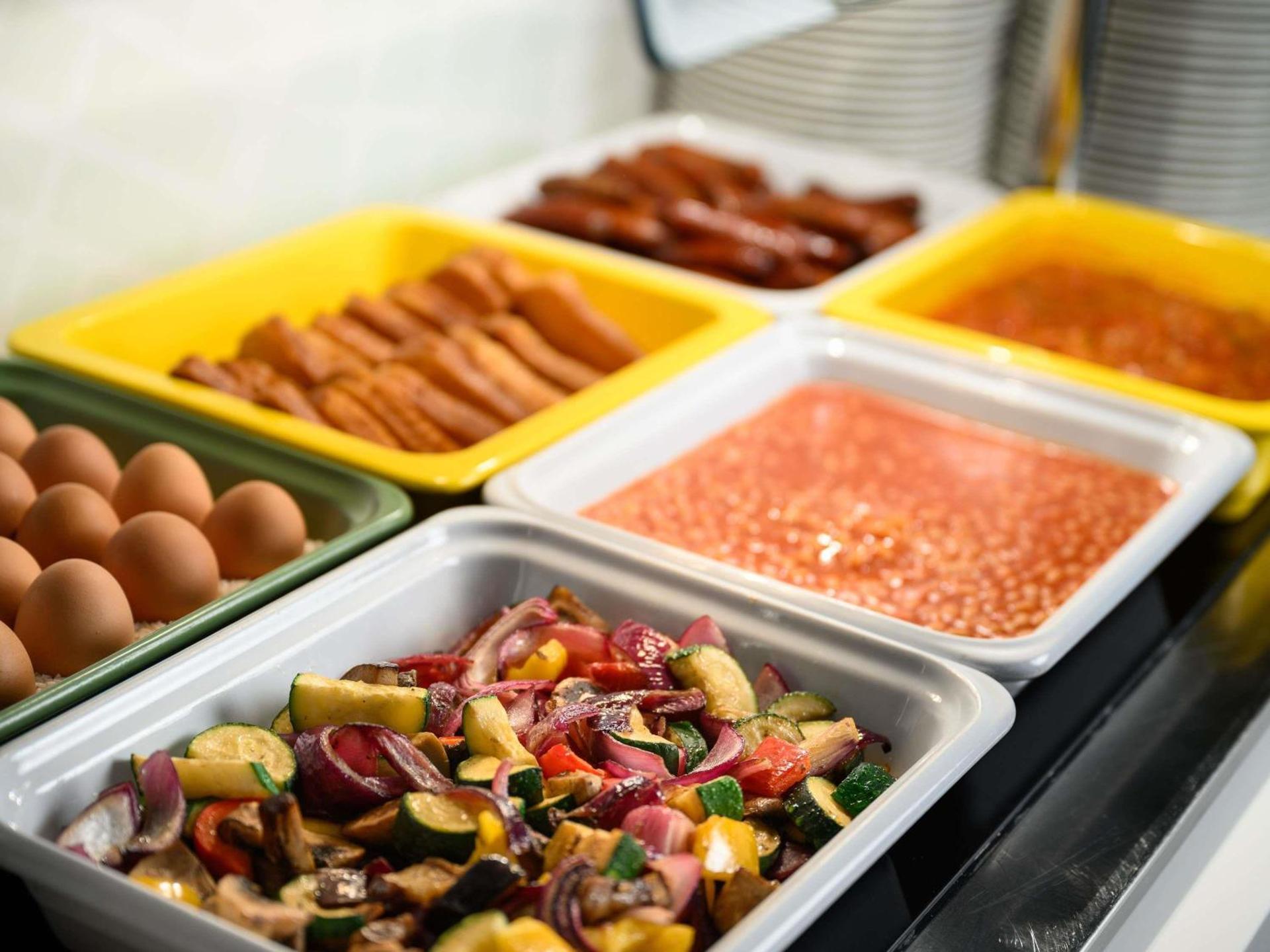 Restaurant/places to eat