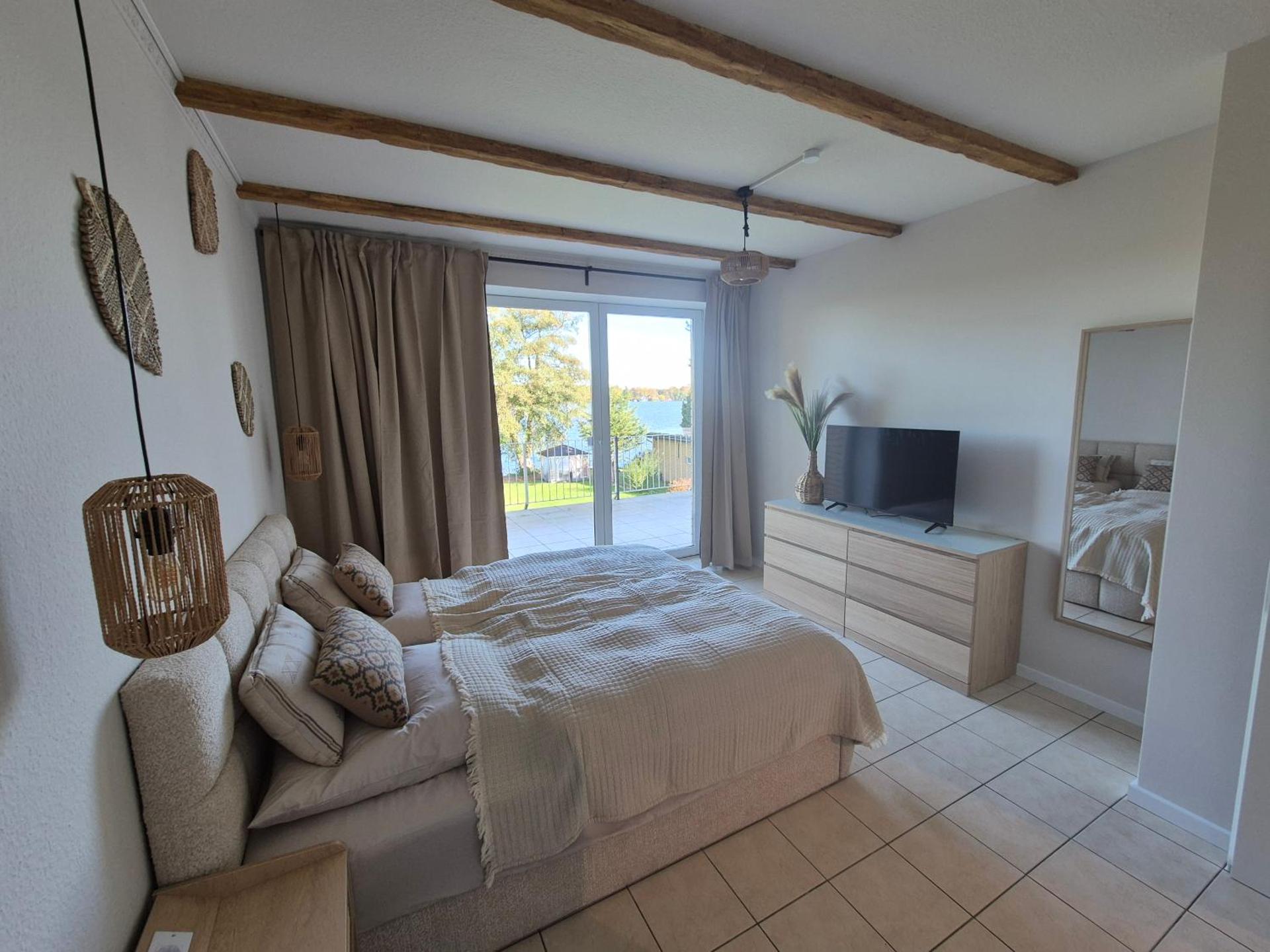 Monteurzimmer 6 mit Seeblick