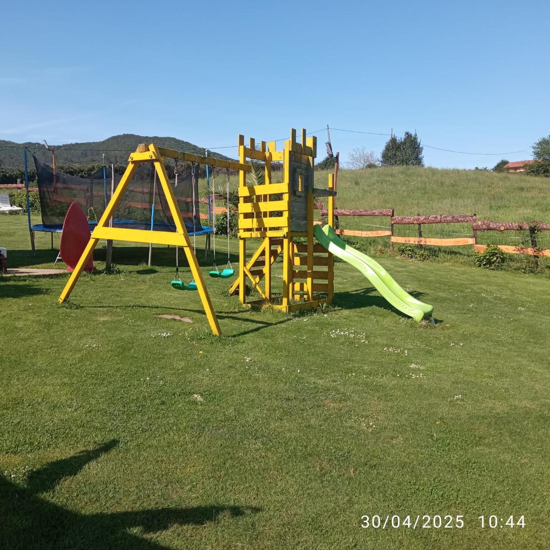 Casa Madrazo con piscina y parrillas