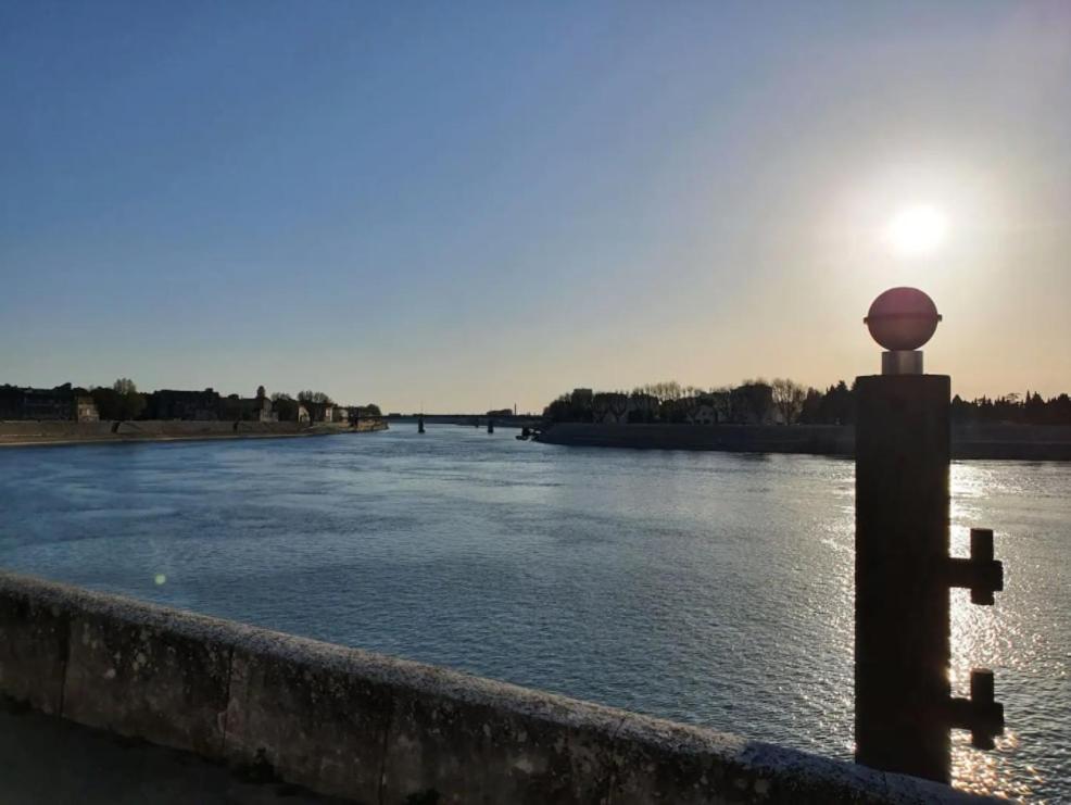 Extraordinaire face aux Arènes