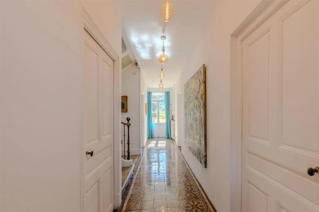 La Viste - SPA-JACUZZI - MASSAGE- SAUNA - 4 SAISONS - Piscine Chauffée Toute l'année - Heated POOL - 800m City Centre