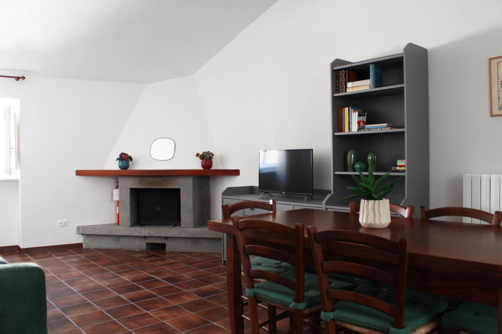 Communal lounge/ TV room