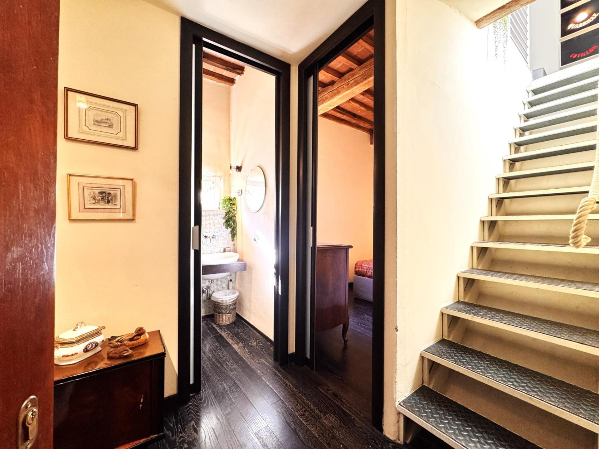 LA COSTARELLA - Central with Cozy Terrace