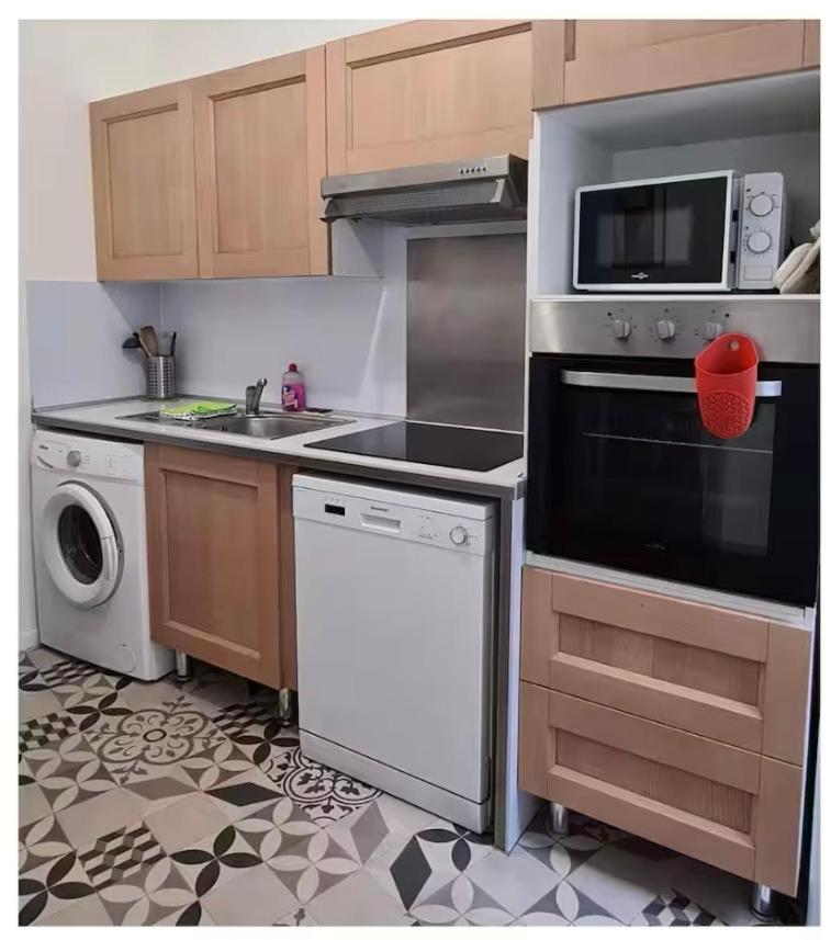 L'Absolu 1, Spacieux, rez-de-chaussée, Sécurisé