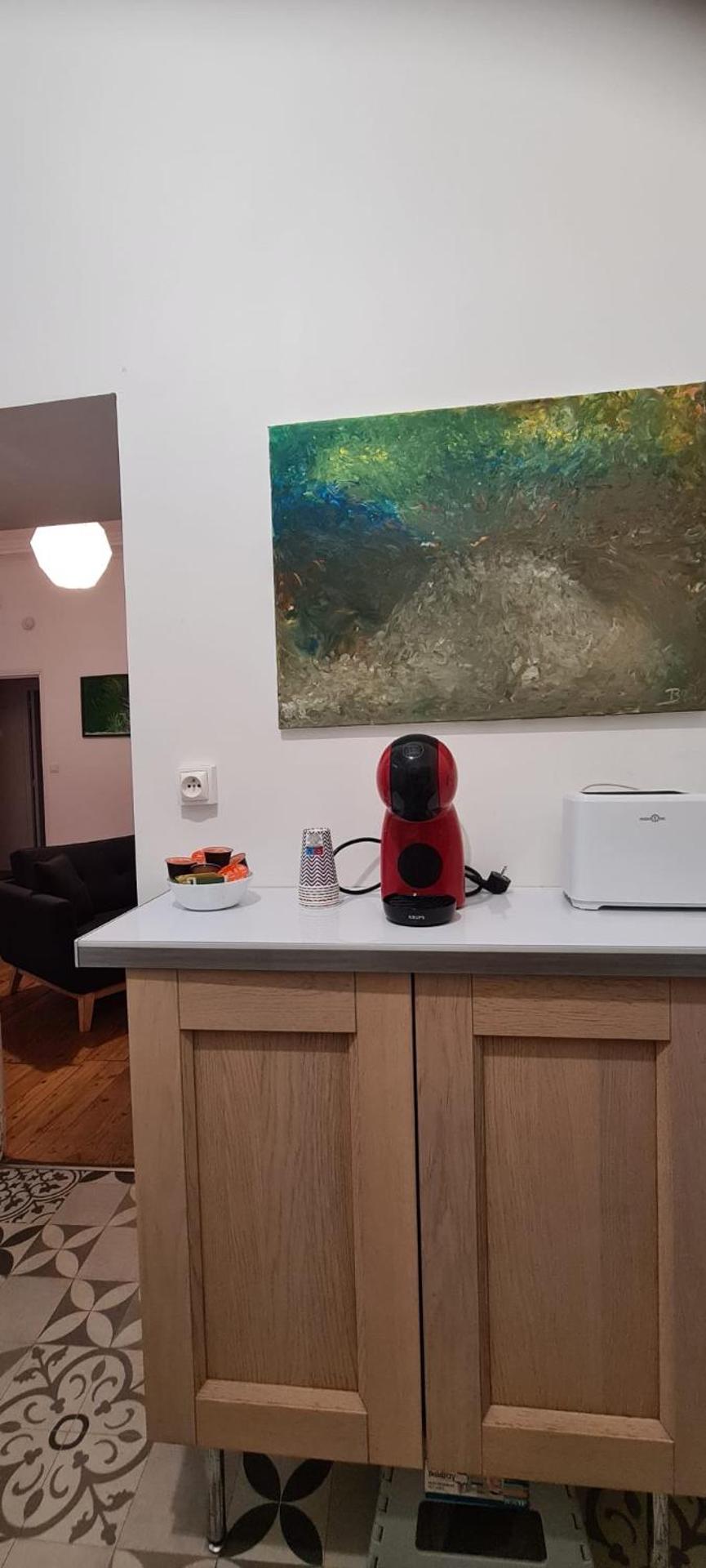 L'Absolu 1, Spacieux, rez-de-chaussée, Sécurisé