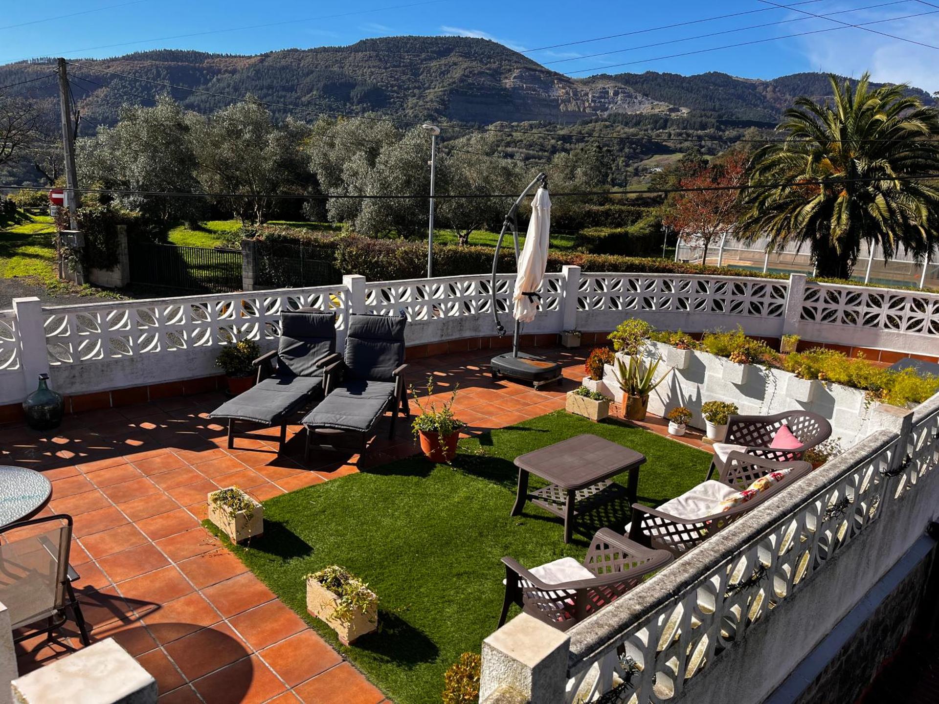 BILBO Near ático rural con terraza