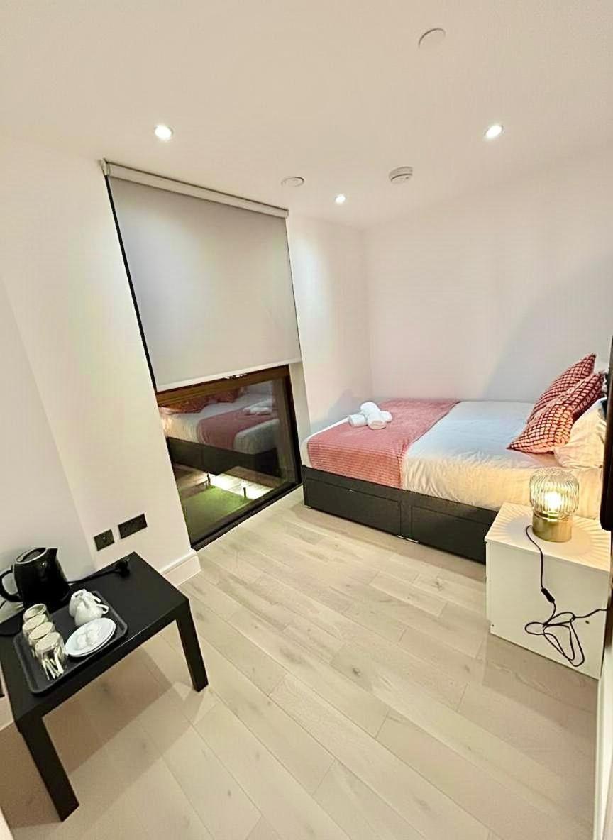 Boleyn Apartment in London