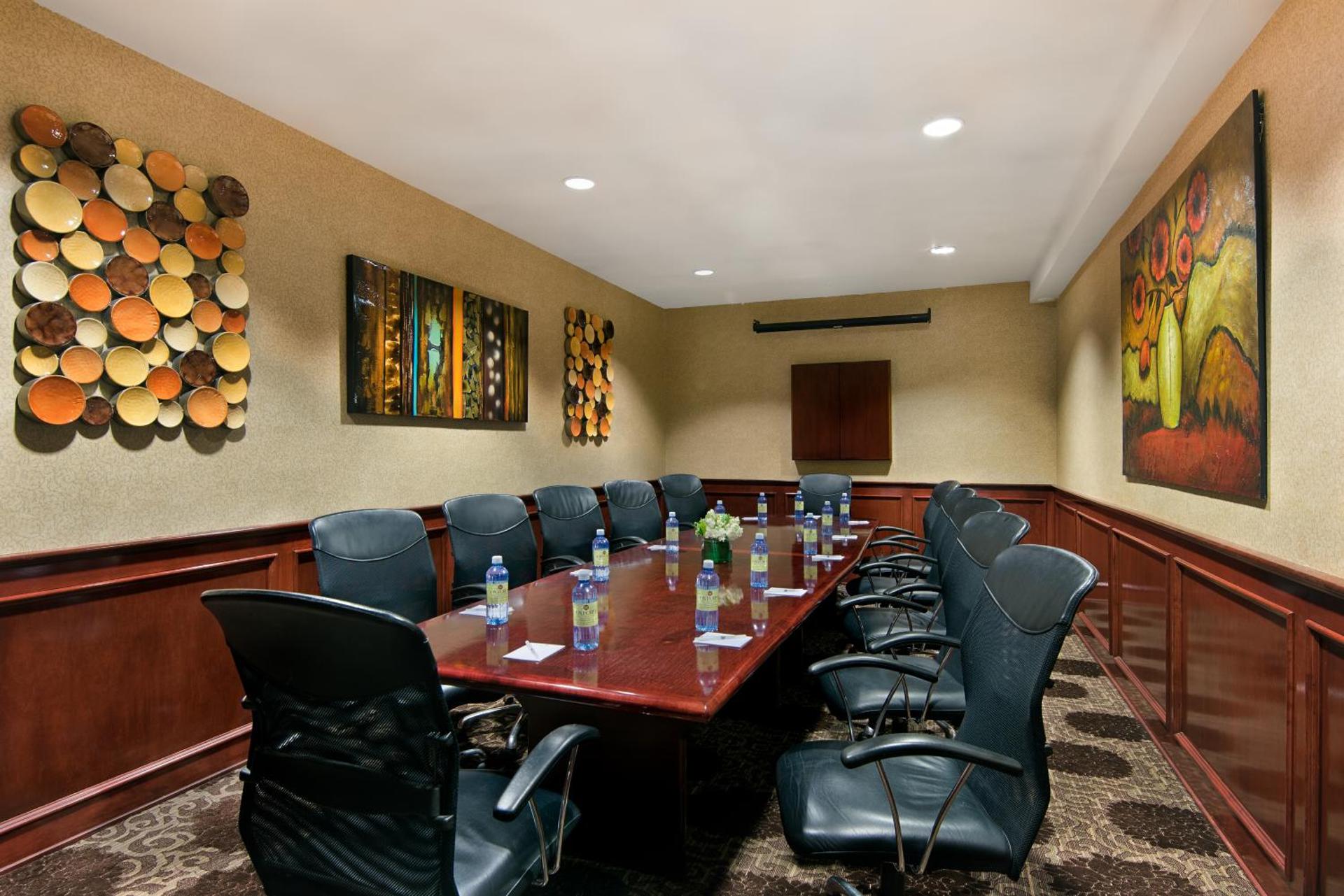 Meeting/conference room