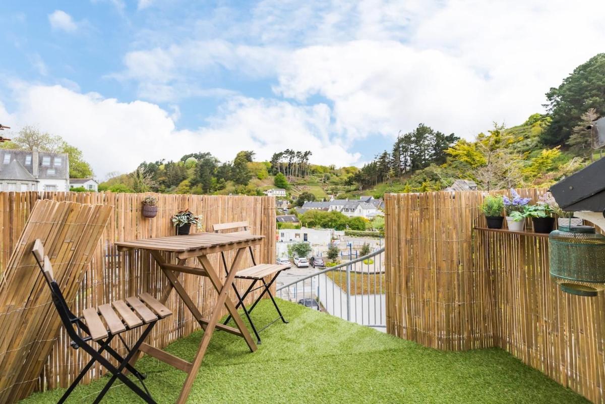 Face a la mer avec terrasse ensoleillee Brehec