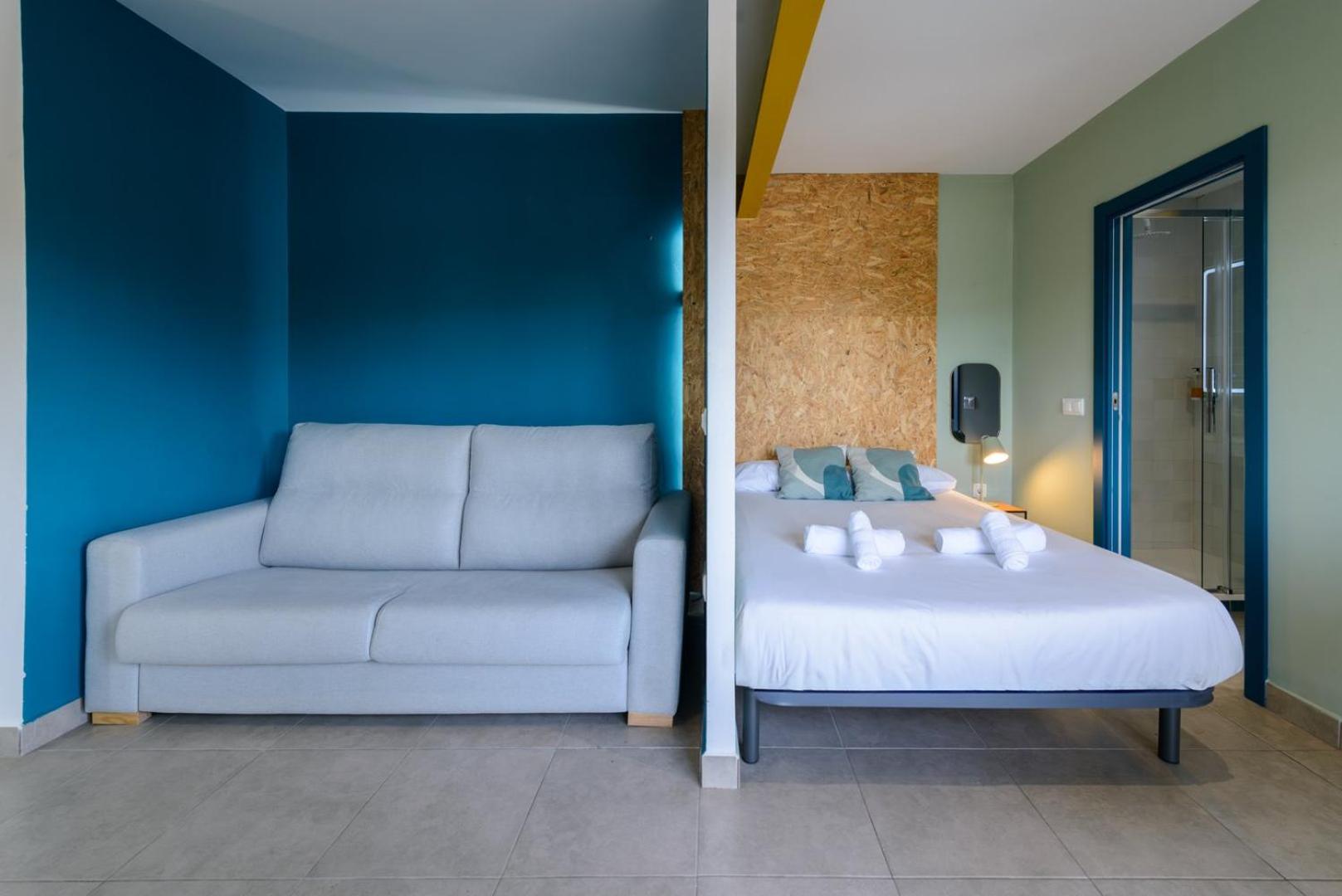 GuestReady - Caxes Studios